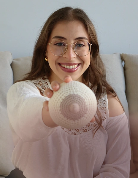 Enfermeira especialista Vanessa Santos no acompanhamento pós-parto